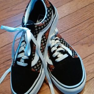 Vans Old Skool Tiger Sneakers Kids Size 4.5